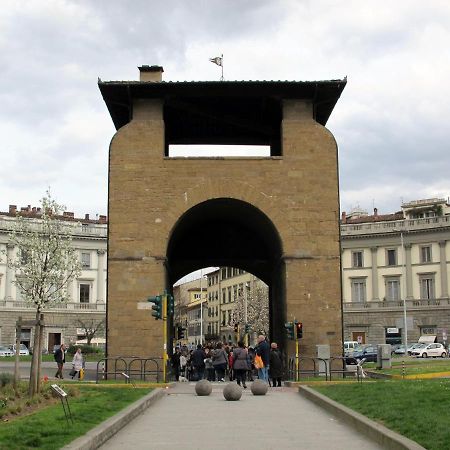 Porta Santa Croce Florença Exterior foto